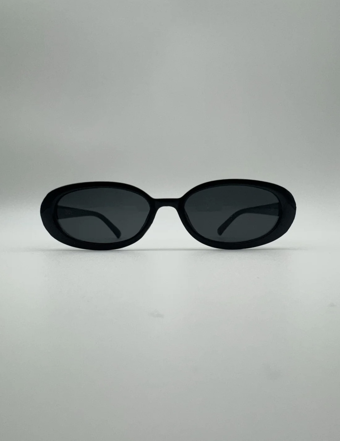 DRØM HEDDA Solbrille sort