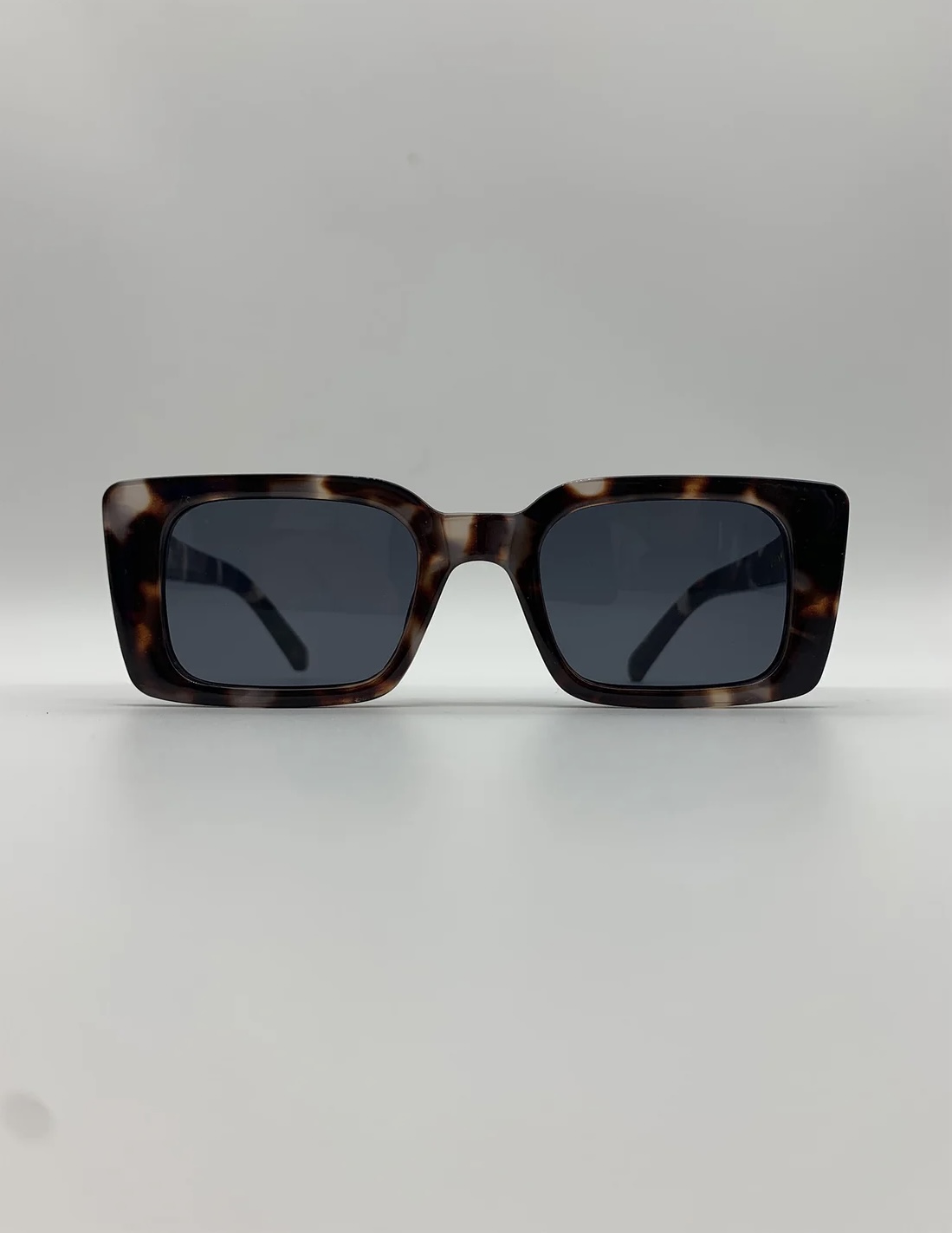 DRØM JENNY Solbrille dark tortoise