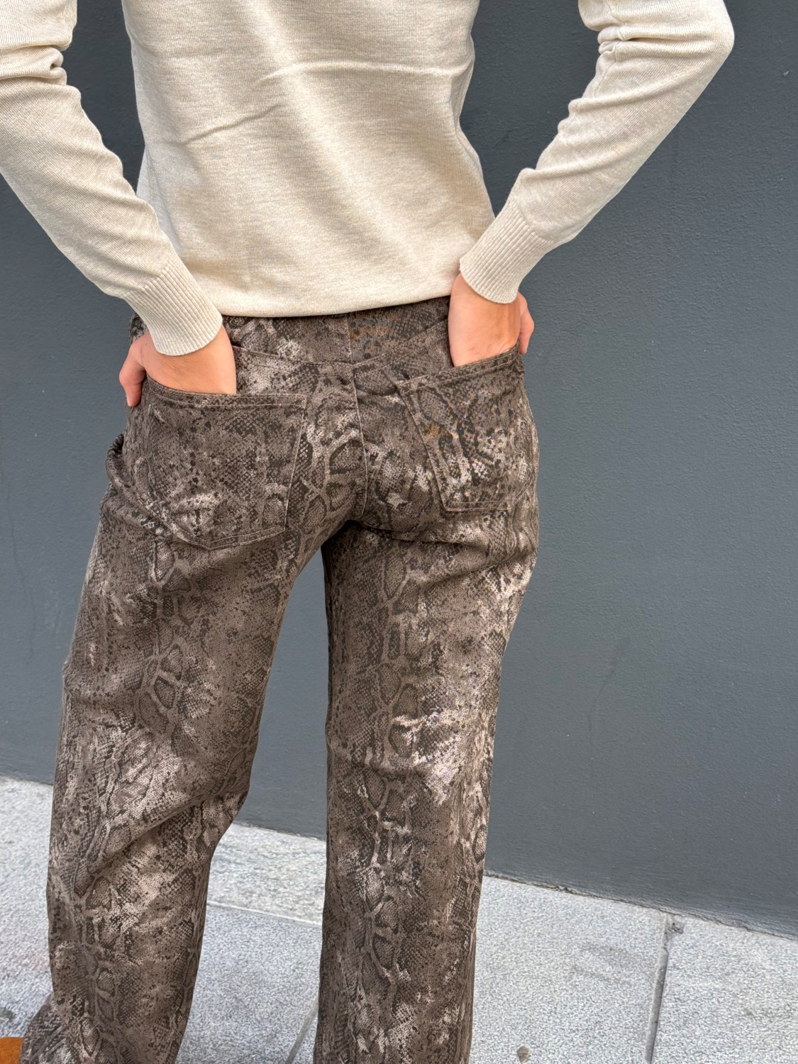 Vichia hw jeans fondue fudge/snake brun