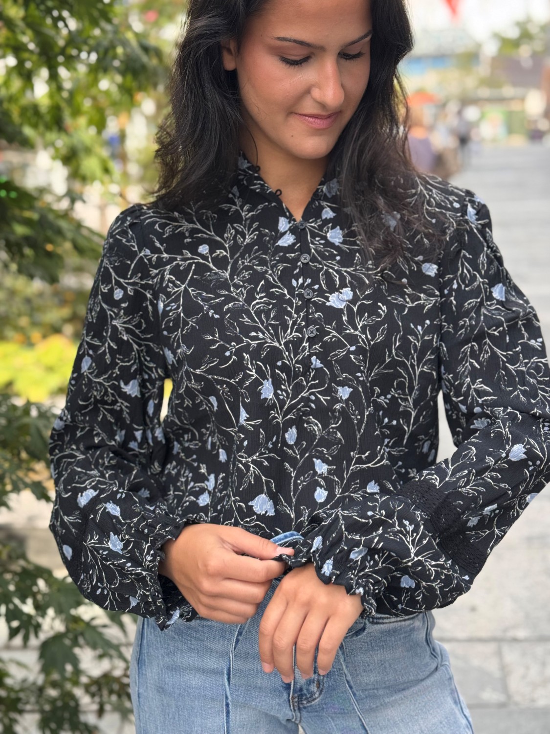 PZKALULLA ls blouse sort blå blomster