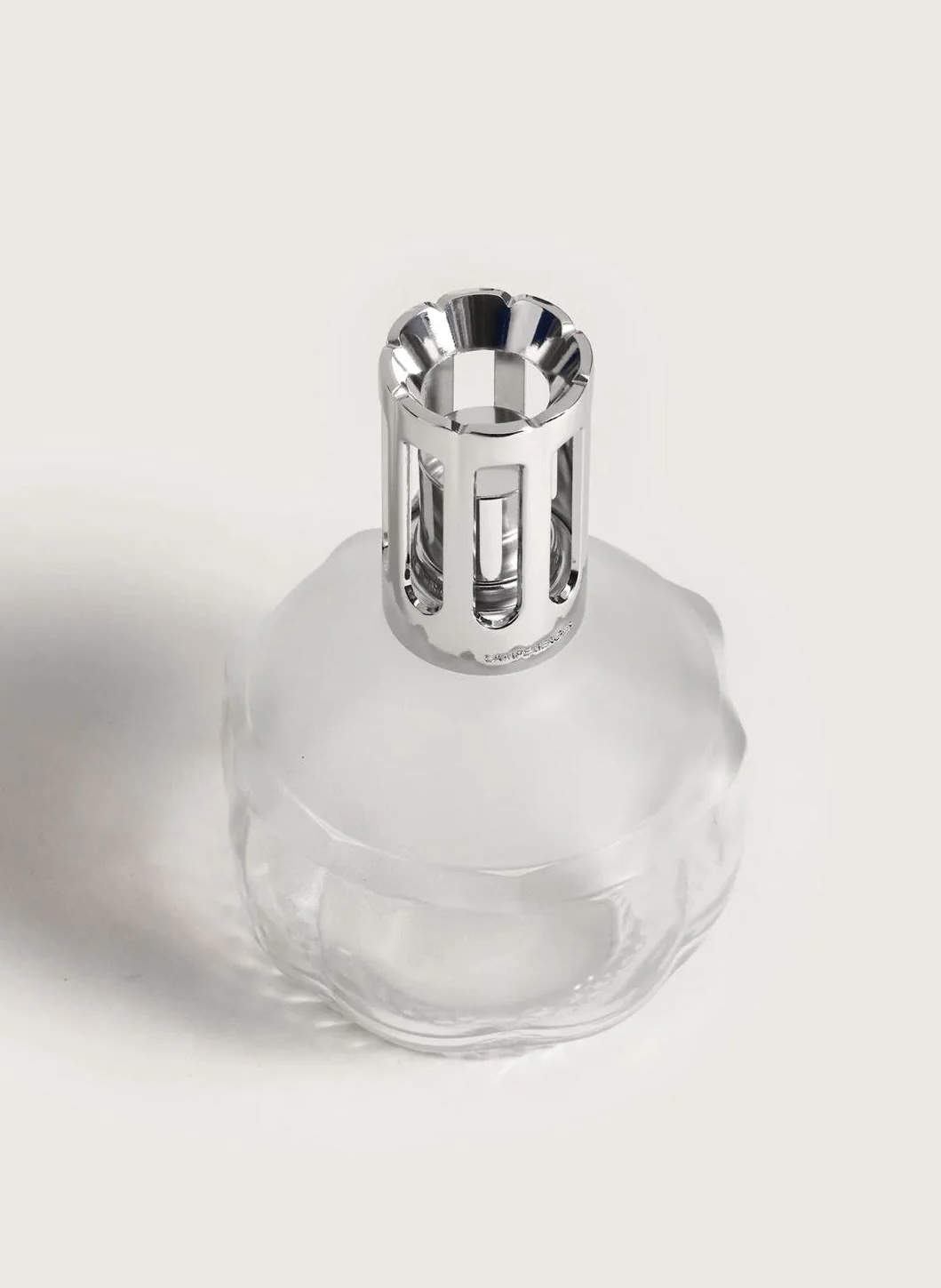 LPE molecule blanche blank