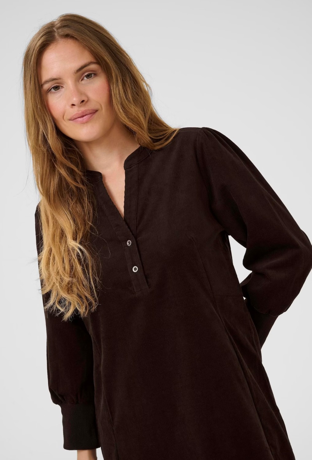 CURHAENA Cord Dress Brun