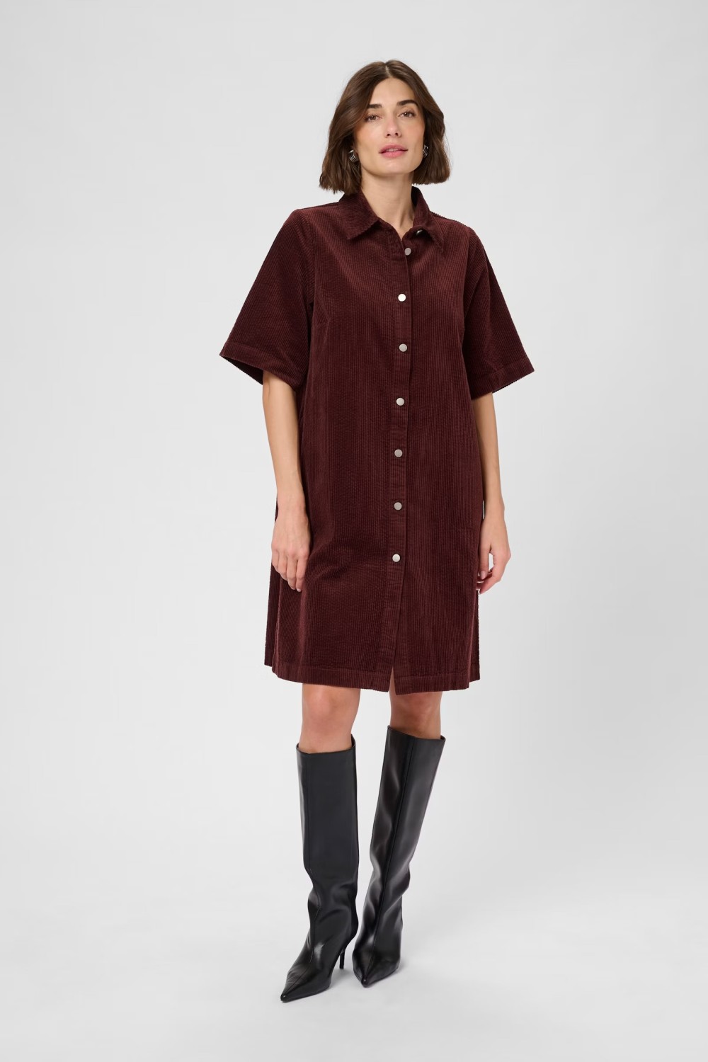 CUBAELA KLAY Cord dress Burgunder
