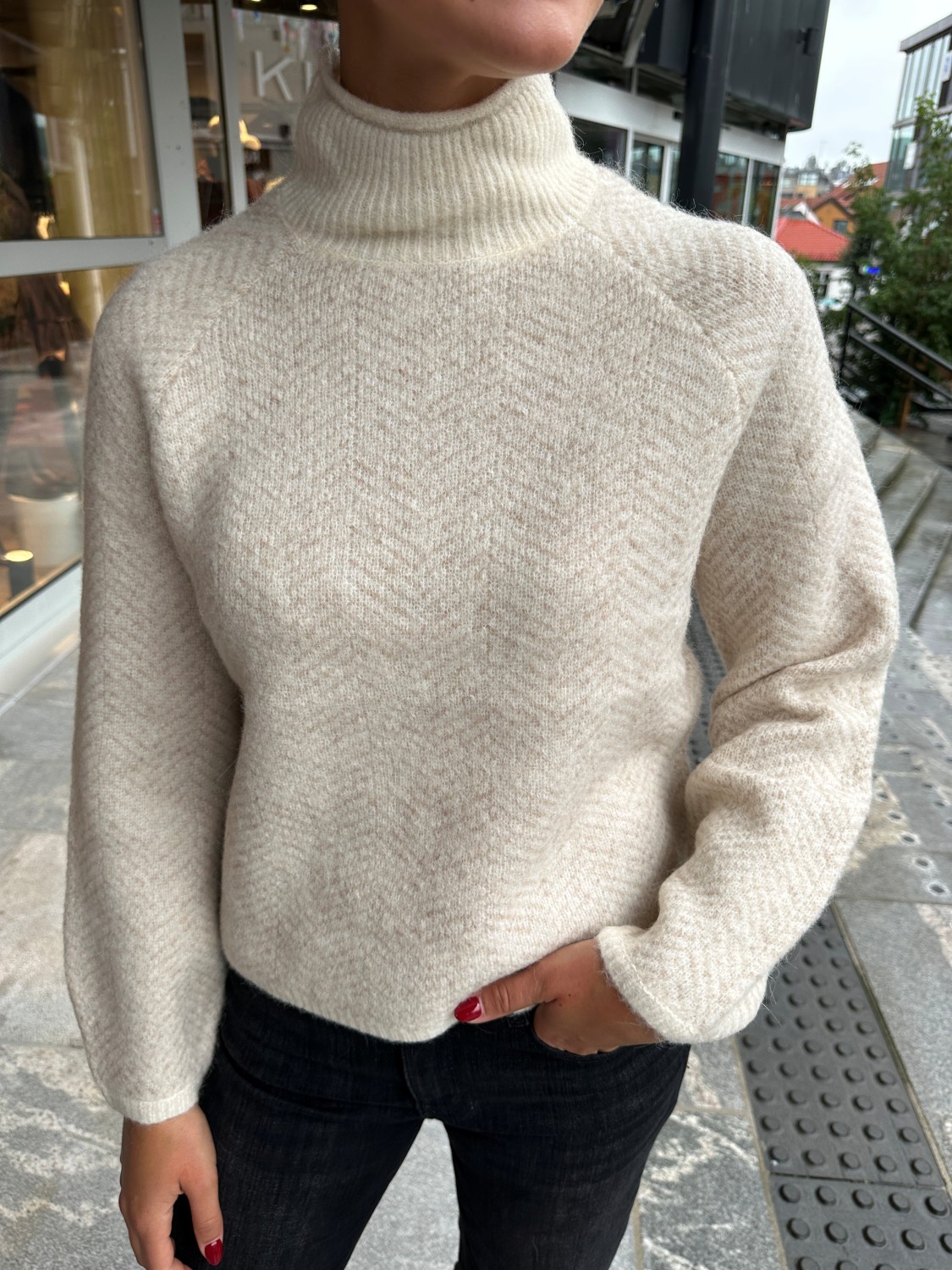 Vilory High Neck Top krem