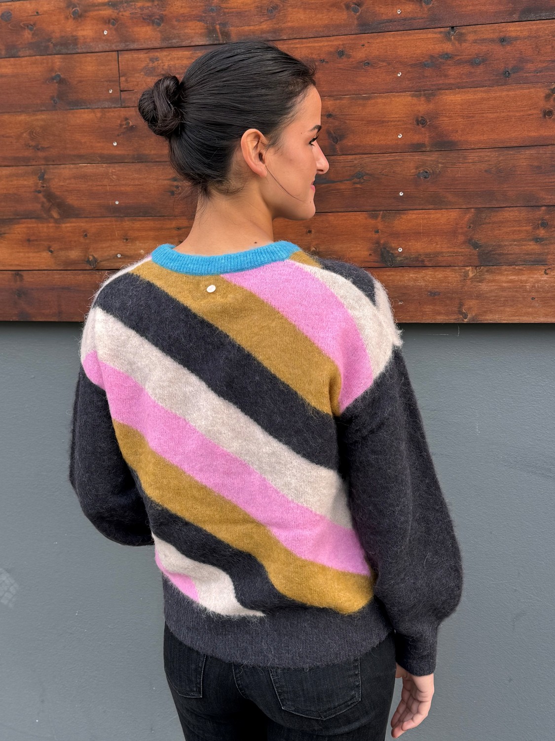 NUSURI MULTI STRIPE Pullover