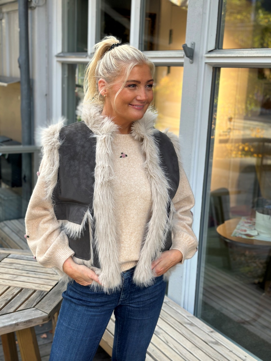 Alma pels/skinn vest brun