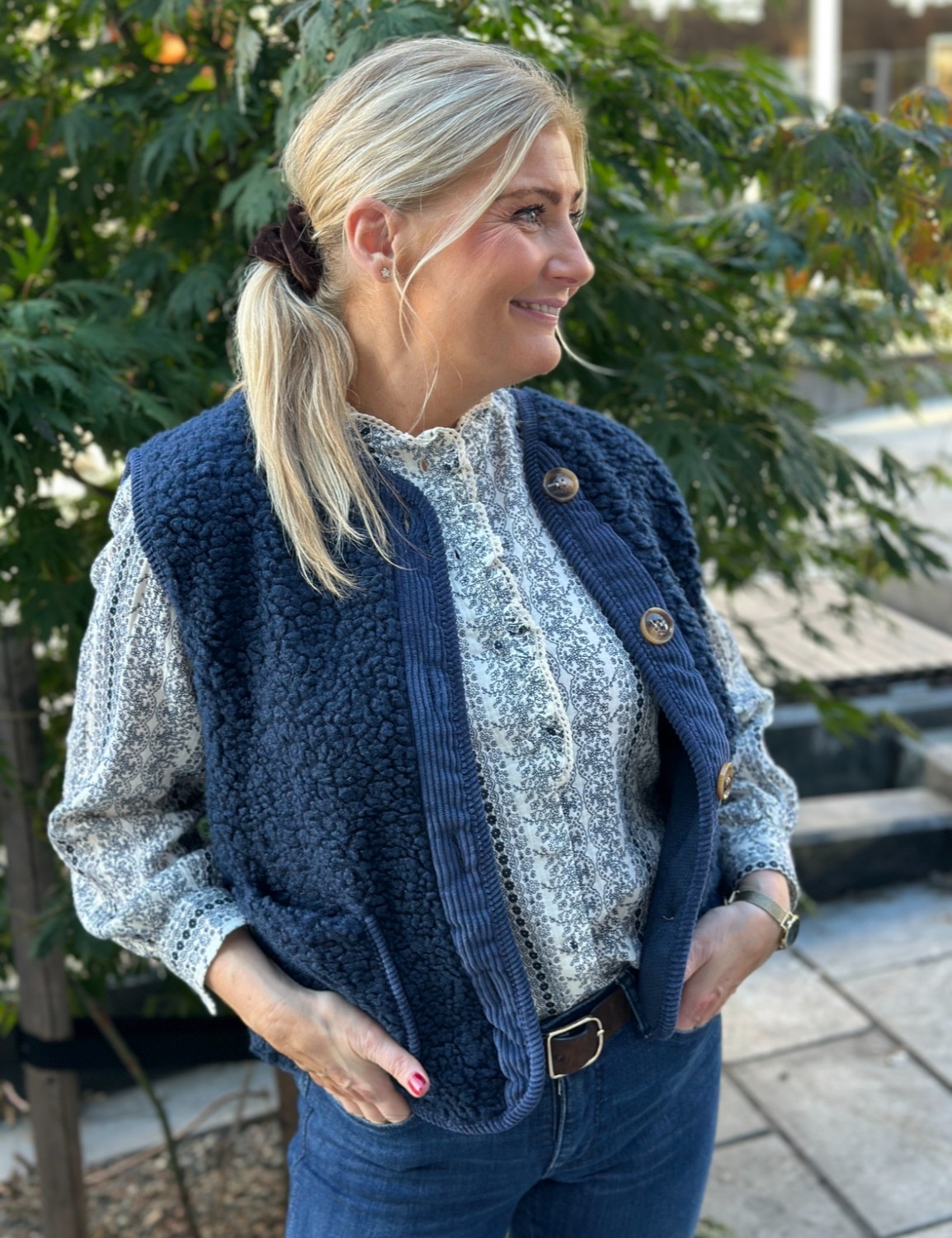 Karina teddy vest blå