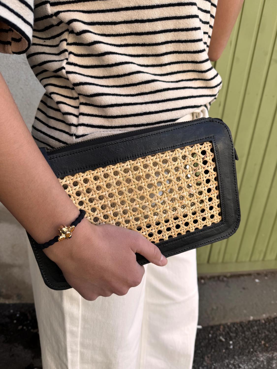 CLUTCH Liten med glidlås Sort