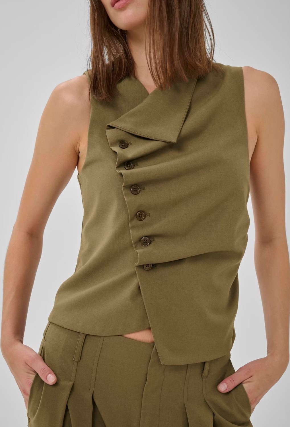 MW Hace top/vest army