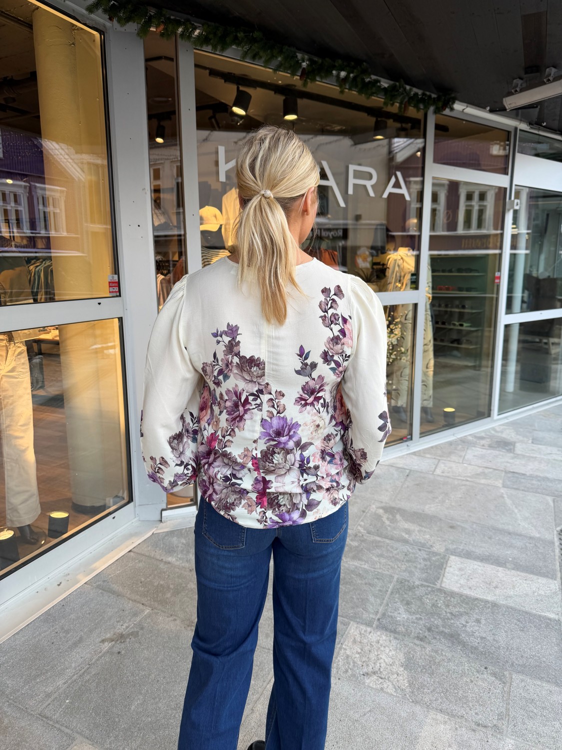 VISOFILA pla o-neck top blomster snow krem