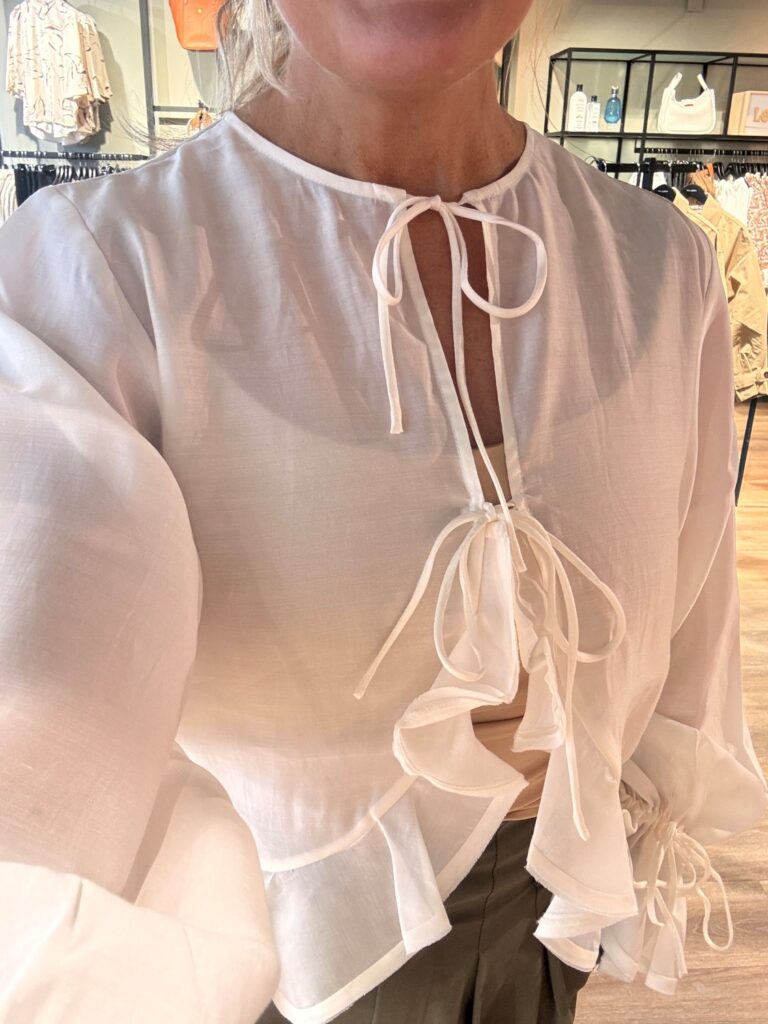 CMMOLLY-Shirt Krem