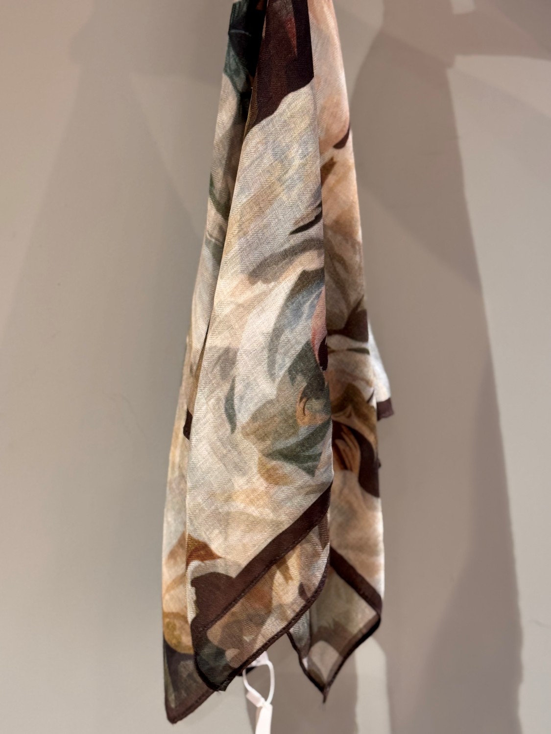 NORA skjerf soft grønn rose