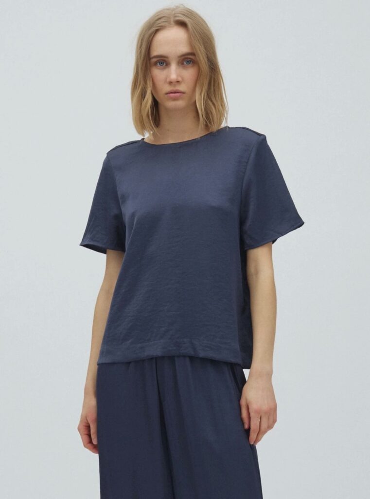 NIVARA-M sateng top navy blå