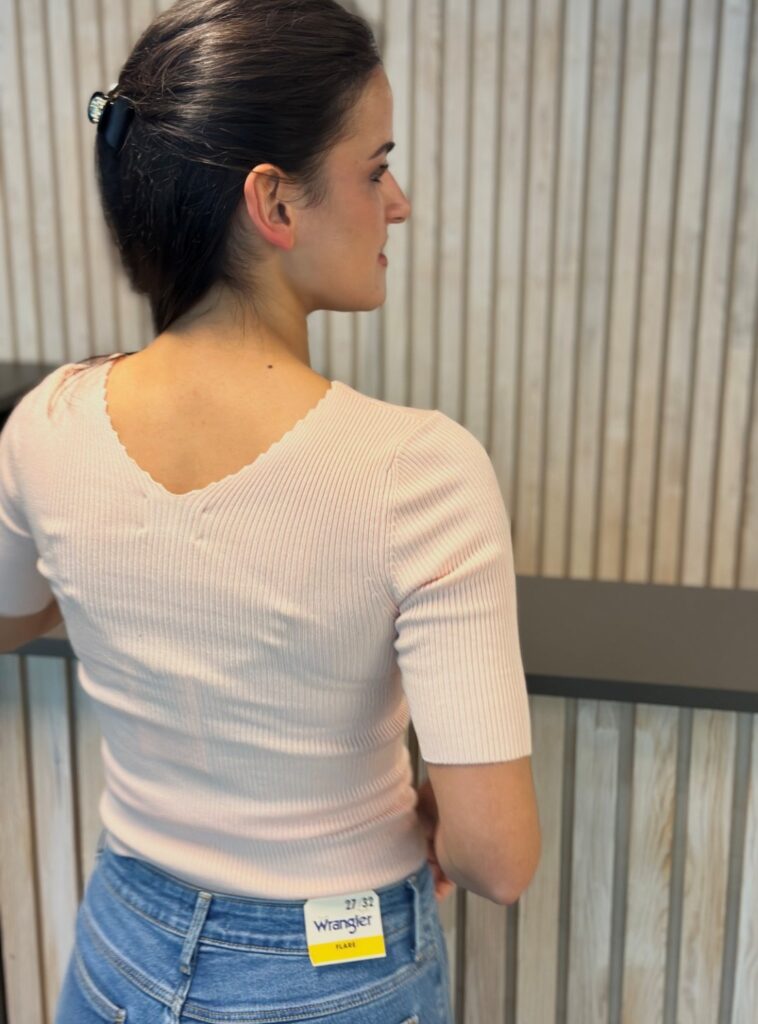 Nuayelet SS Pullover Fersken