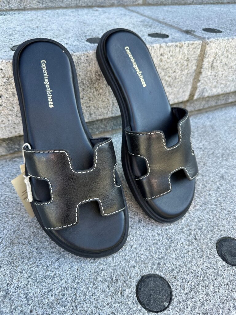 All for Love sandal Sort