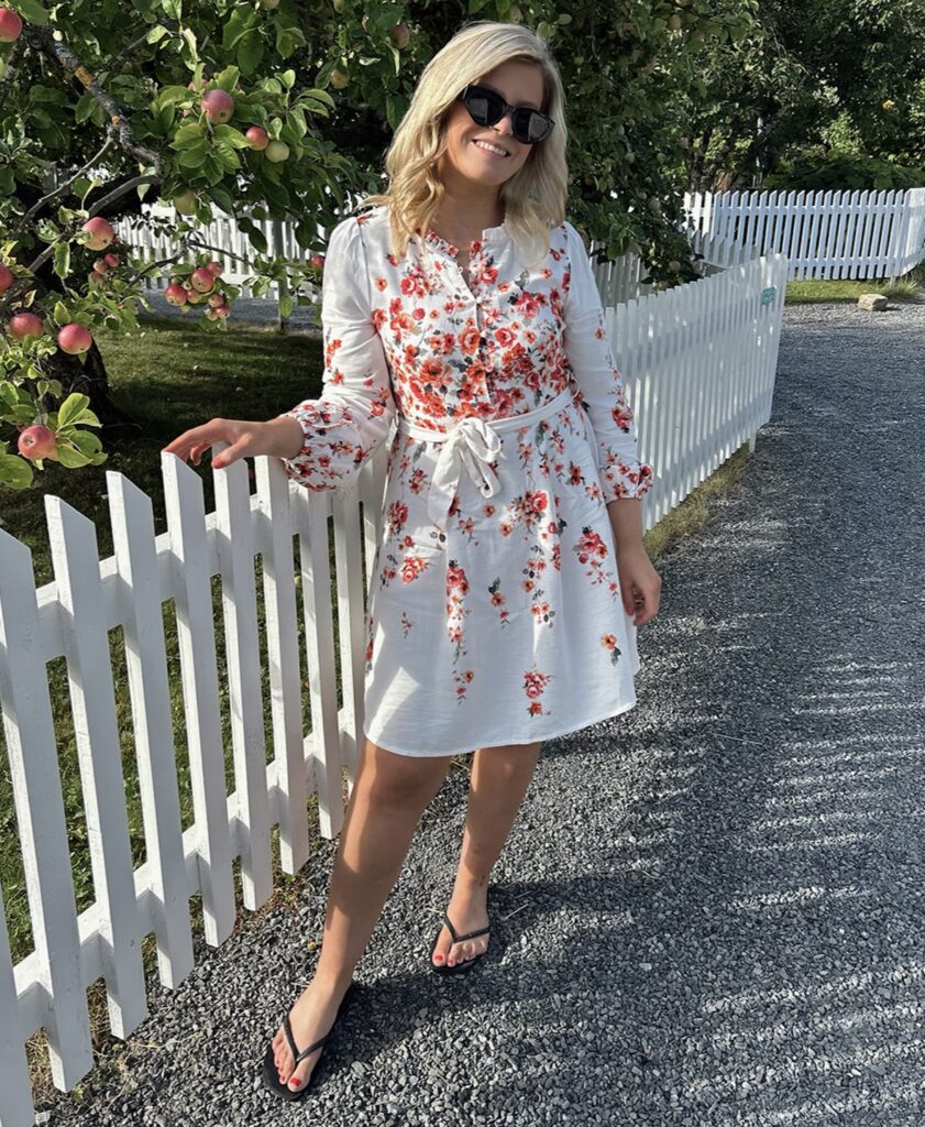 VIELMA BAI o-neck short dress blomster cloud dancer