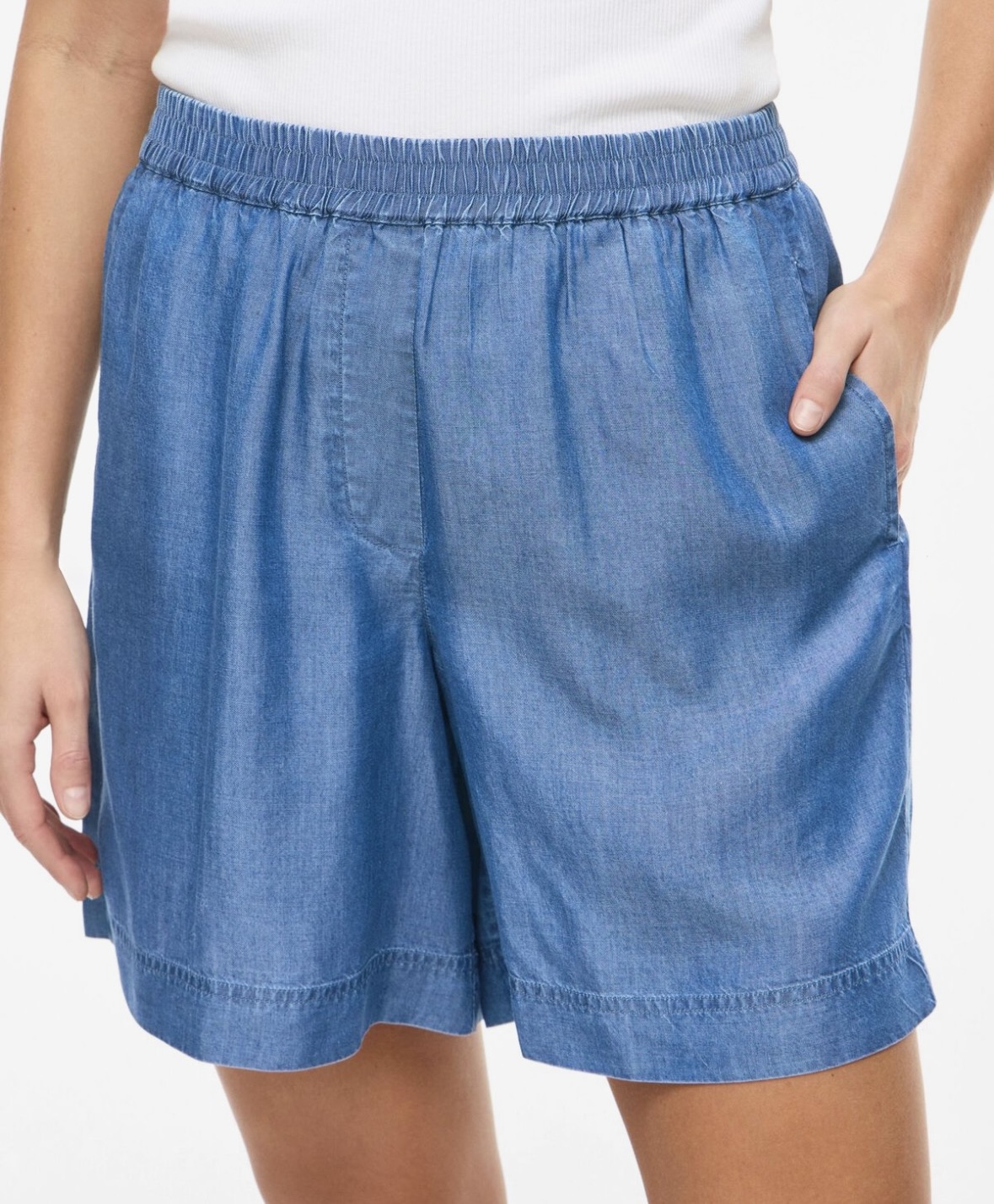VITEVIRA HW shorts/vol medium blå denim