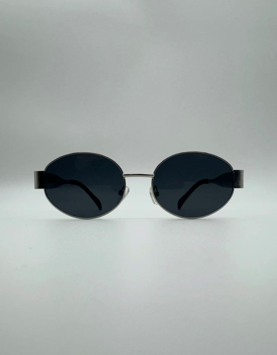 DRØM Vera solbrille sølv/sort