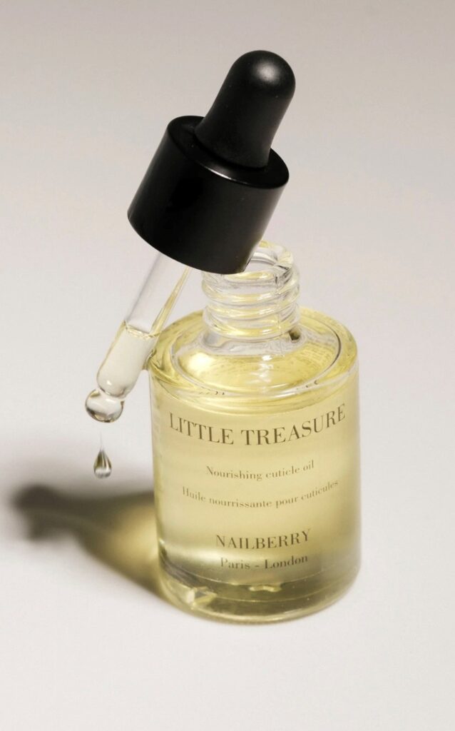 NAILBERRY negle- og neglebåndsolje
