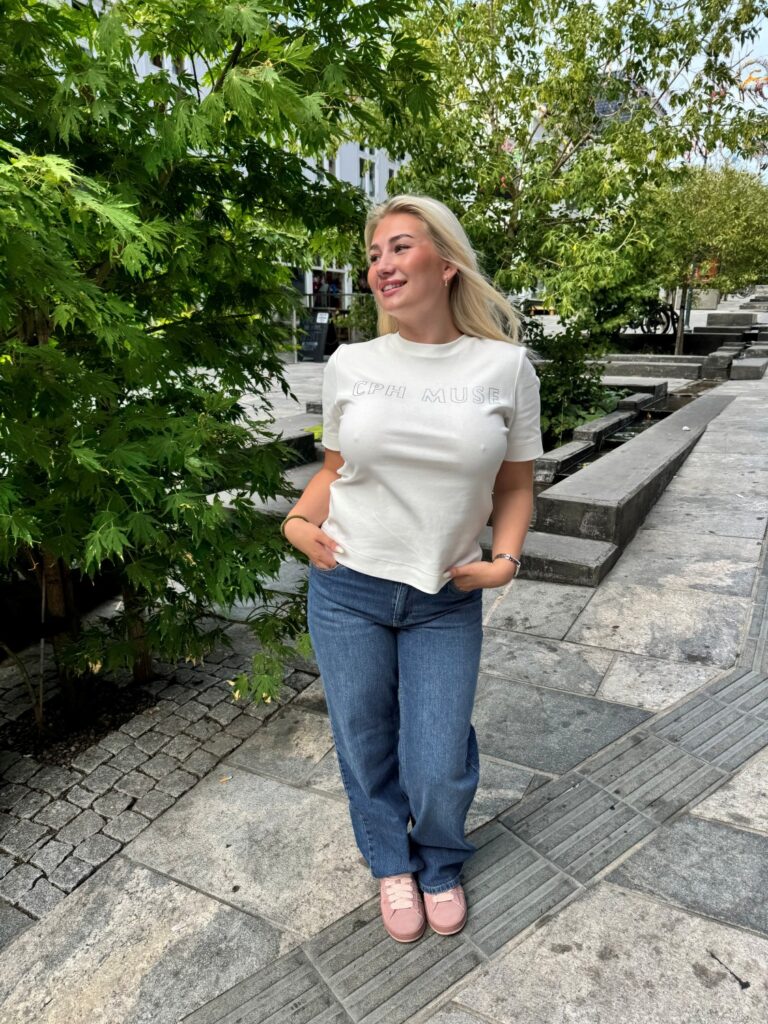 Cmmuse-tee