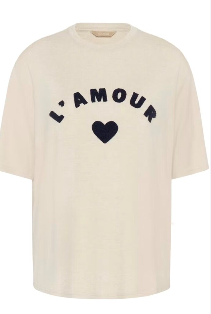 Cuamour t-shirt