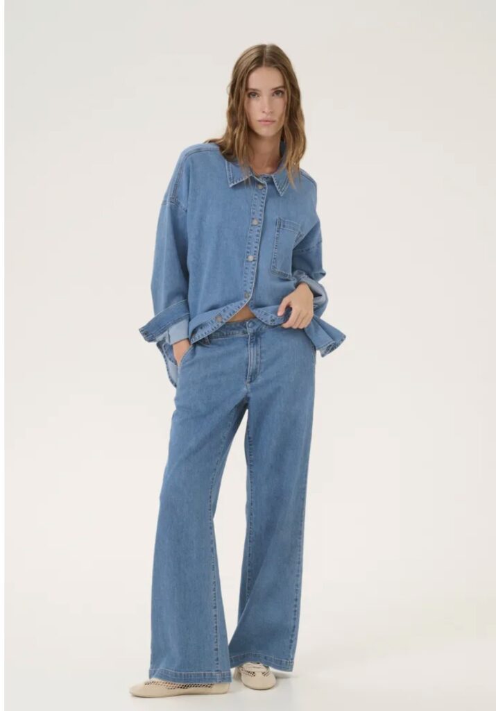Jeans wide 30 the lara 115 medium clear blue wash