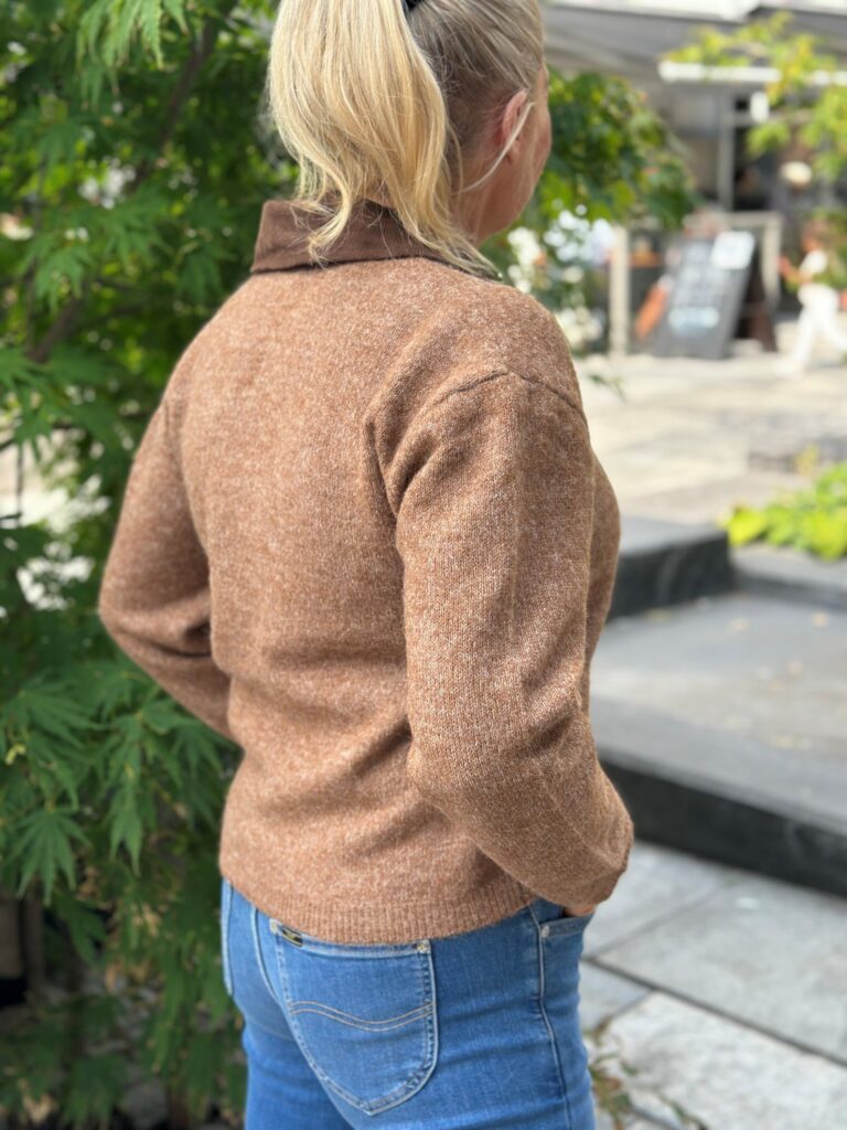 Vicipa collar knit cardigan camel