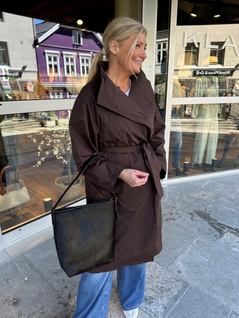 Vikiwi Trench coat Brun