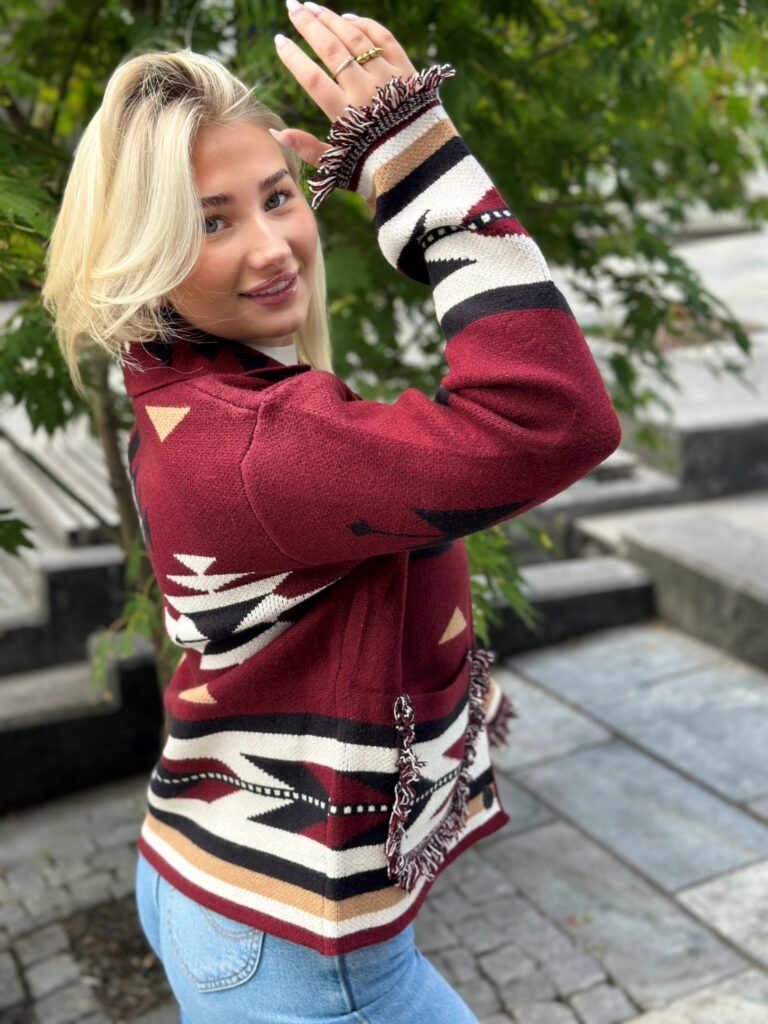 Betty Cardigan Bordeaux