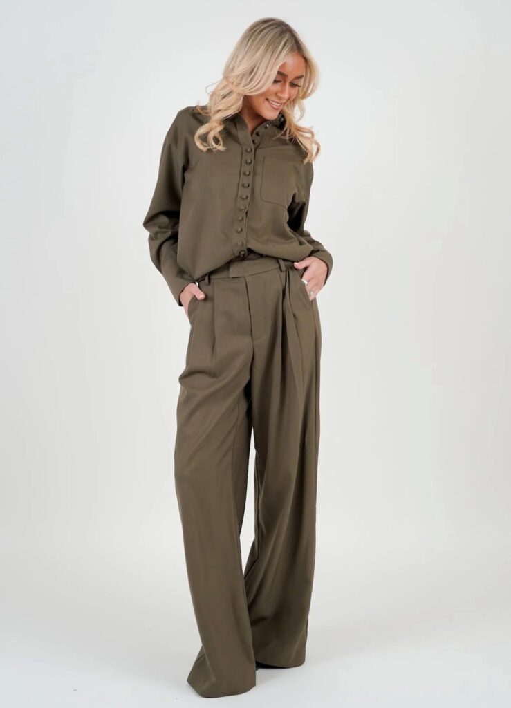 Golightly Bliss shirt olive