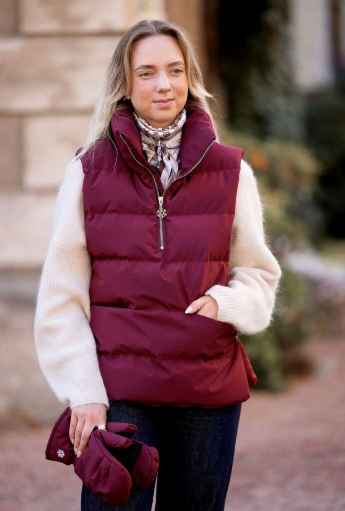THOQ vest lang bourdeaux