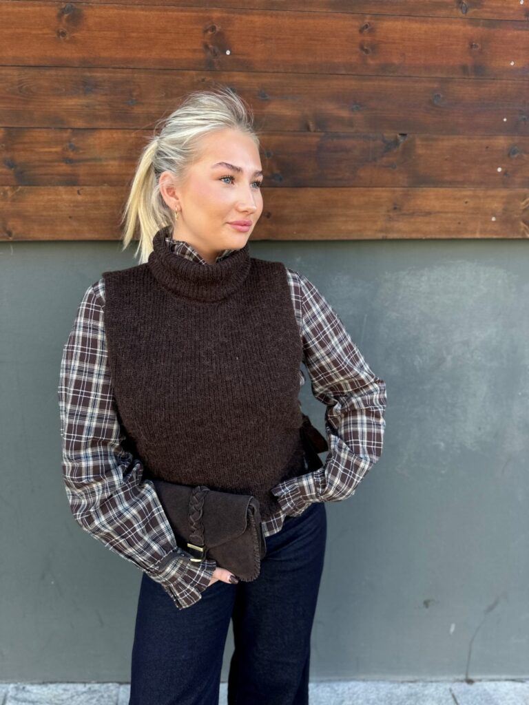 SL Tuesday vest