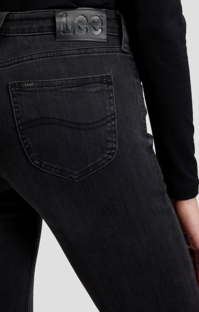 Lee Lana mid rise bootcut true to black